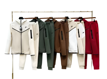 Nike Tech Fleece Tracksuit – Multiple Colors Available